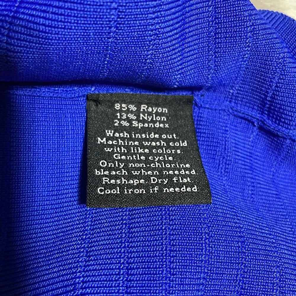 #0083 Never Worn Rock & Republic Spandex Fitted Royal Blue Textured Mini-M - Picture 6 of 9